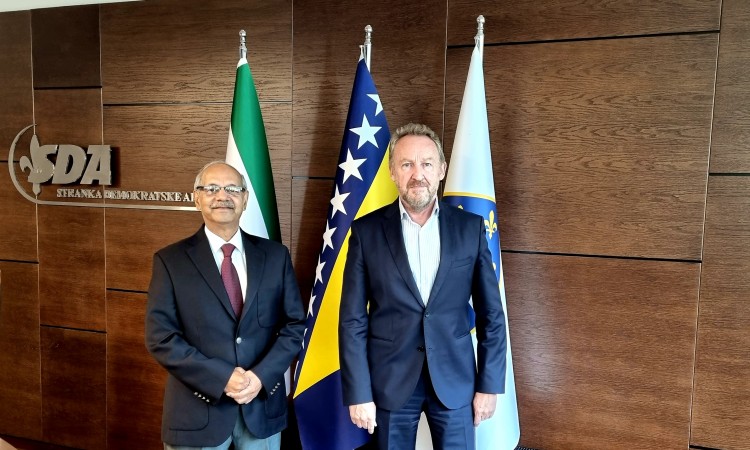 Izetbegović receives Ambassador of Pakistan Khalid Rao in a farewell visit